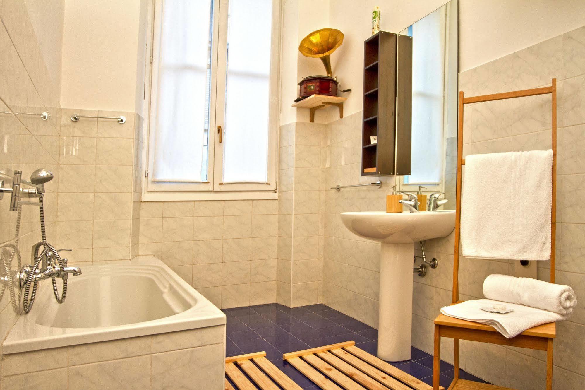 Innperfect Suite Milano Ngoại thất bức ảnh